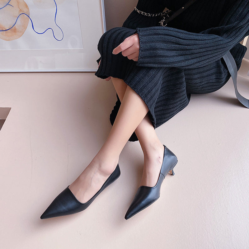 Charice™| Red Suede Pumps