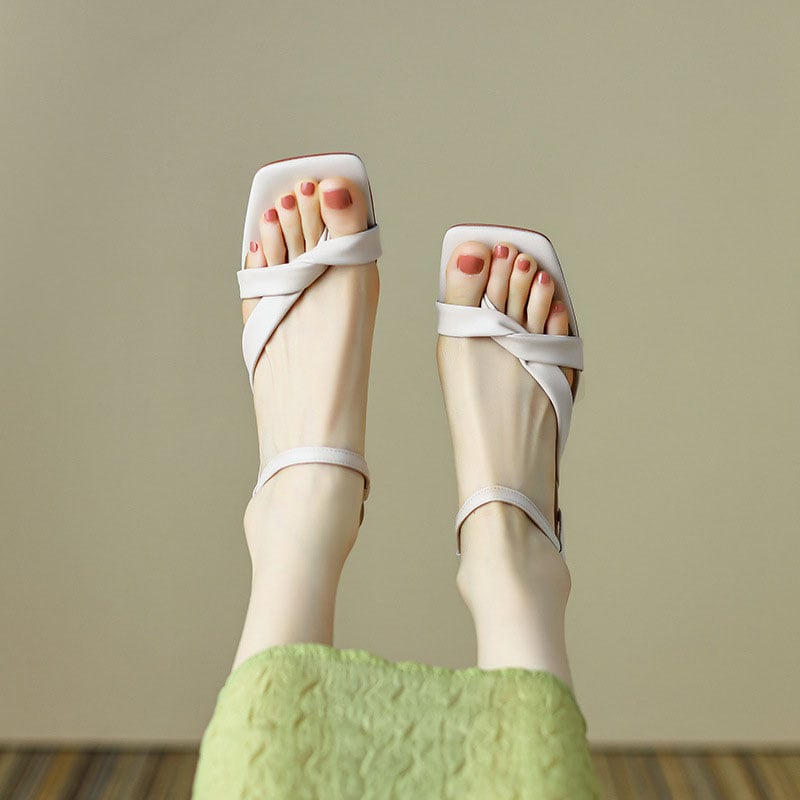Aleya ™ | Twisted Strap Sandals