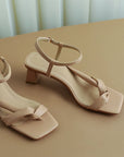 Aleya ™ | Twisted Strap Sandals