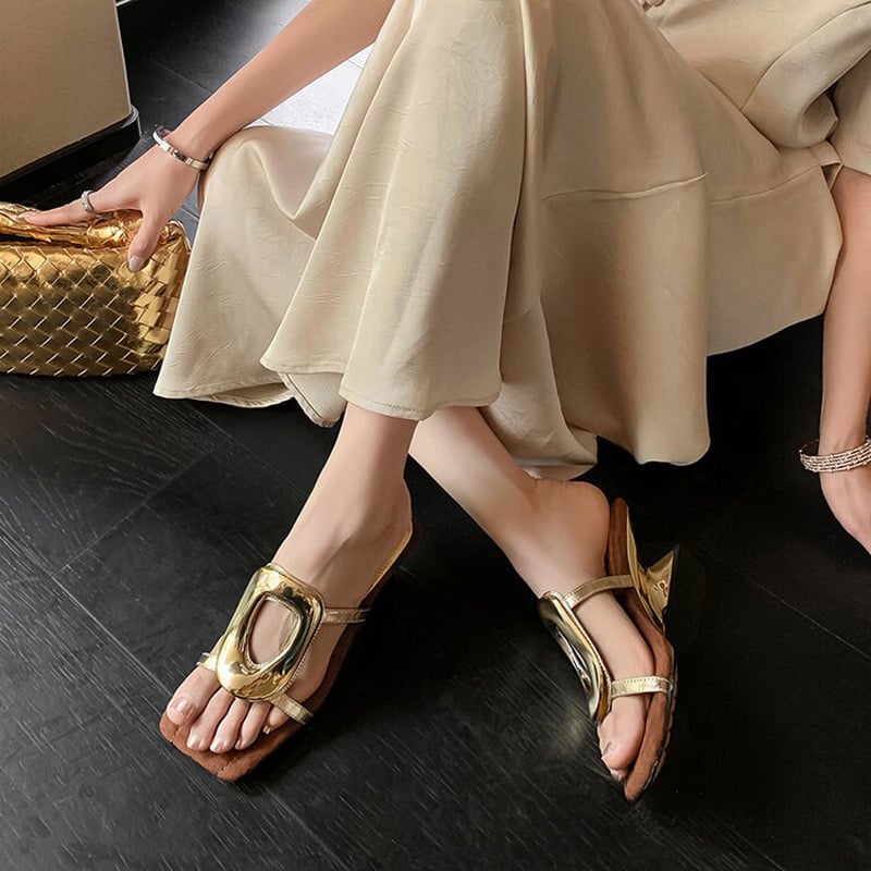 Kiara™| Bold Buckle Wedges