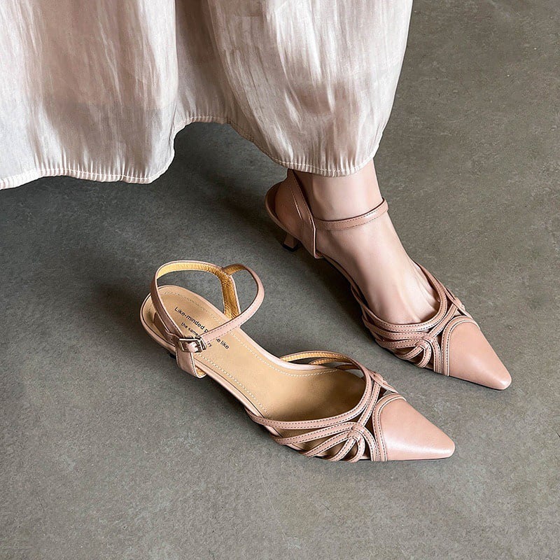 Amoura™ | Gold Slingback Heels