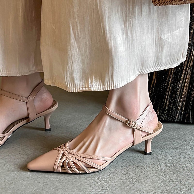 Amoura™ | Gold Slingback Heels