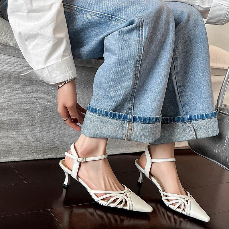 Amoura™ | Gold Slingback Heels