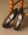 Eliza™| Flat Sandals