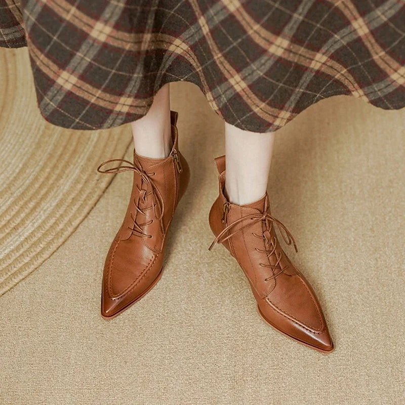 Ivellora™| Pointed Ankle Boots