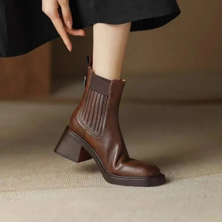 Reloria™| Round Toe Boots