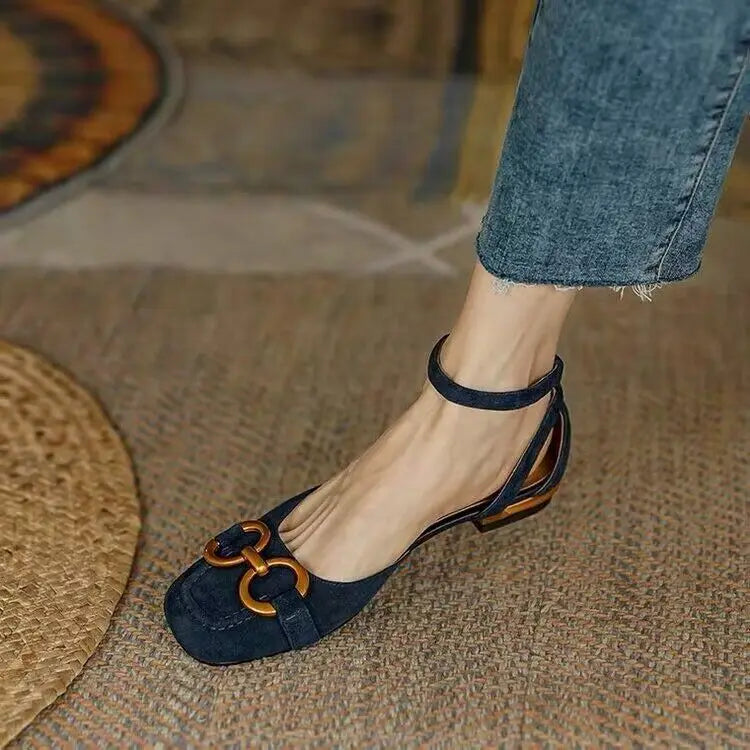 Valenza™| Mathilda Closed Buckle Sandals