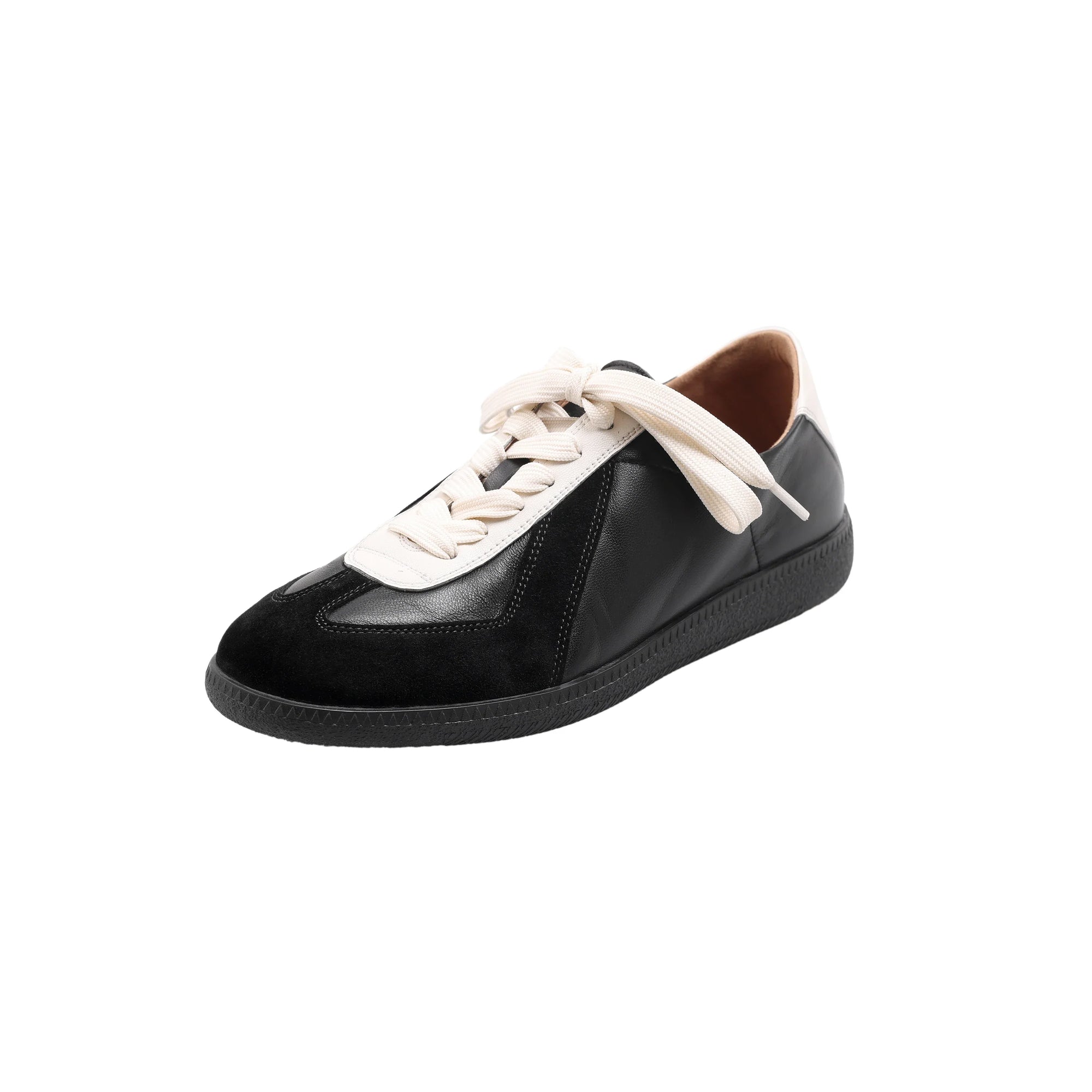 Amora™| Wildline Leather Sneakers