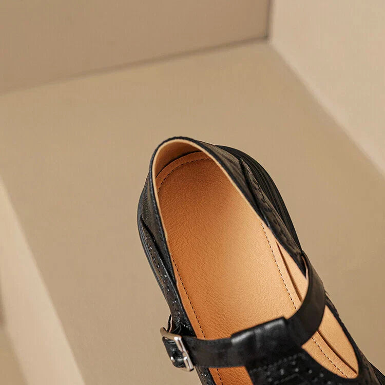 Avalena™ | Round Toe Shoes